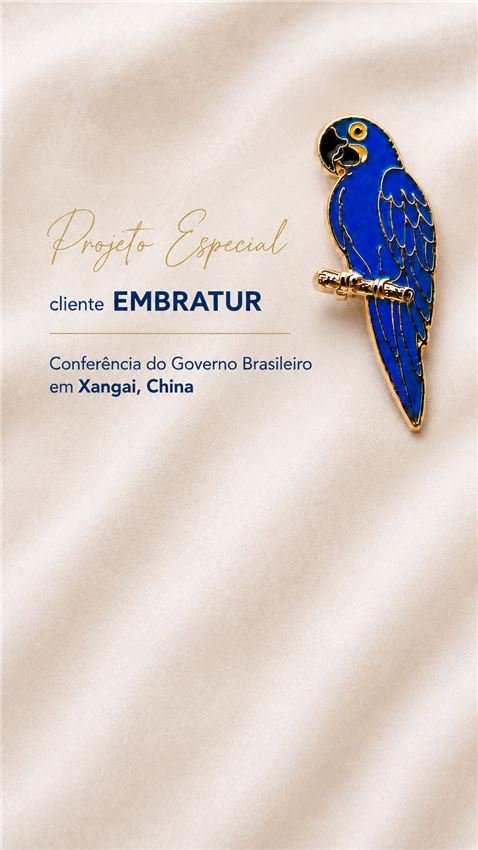 Broche personalizado esmaltado da arara-azul — projeto Embratur